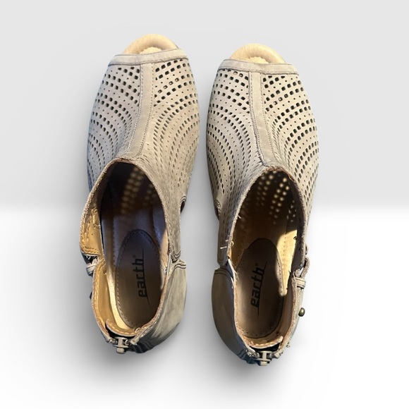 Earth Keri Taupe Peep-Toe Ankle Boots Size 7 - Picture 7 of 9